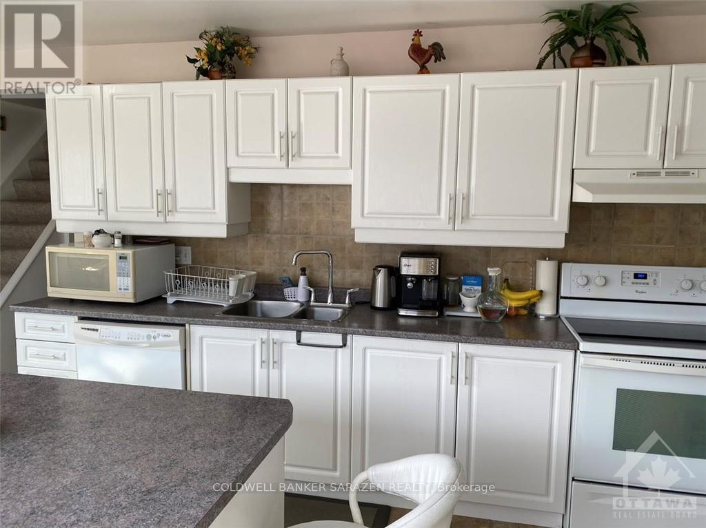 8715 Bank Street, Ottawa, Ontario  K0A 3J0 - Photo 6 - X12701800