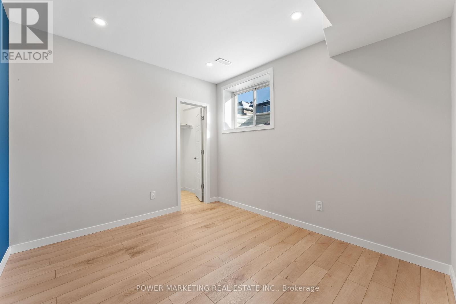 886 Sendero Way, Ottawa, Ontario  K2S 2W8 - Photo 31 - X12701808