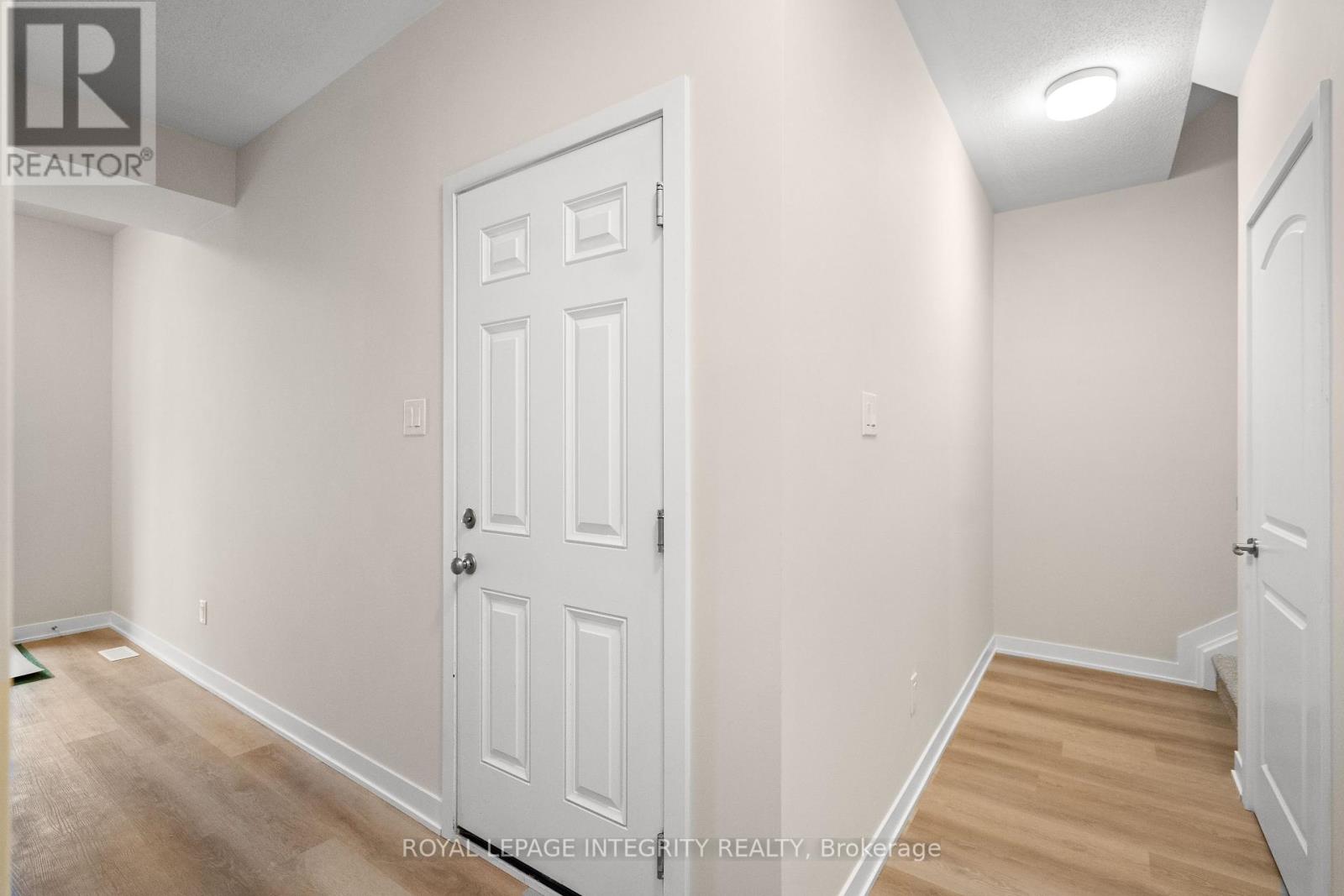 615 Bee Pollen Way, Ottawa, Ontario  K2W 0N9 - Photo 4 - X12701836