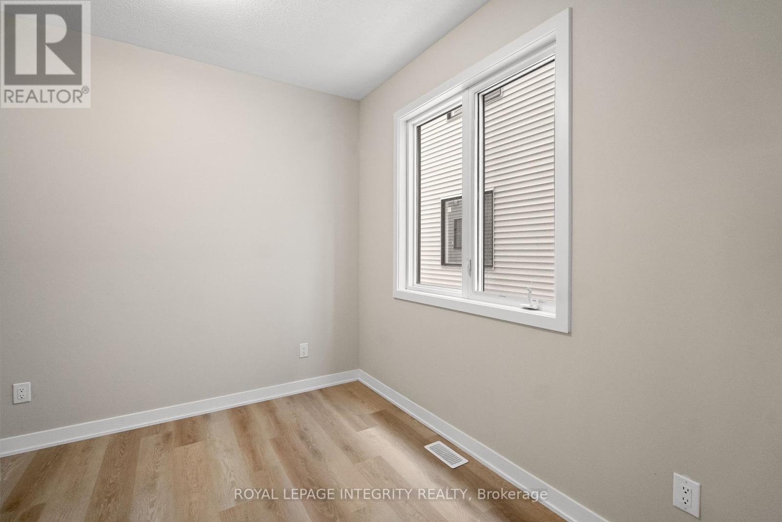 615 Bee Pollen Way, Ottawa, Ontario  K2W 0N9 - Photo 5 - X12701836