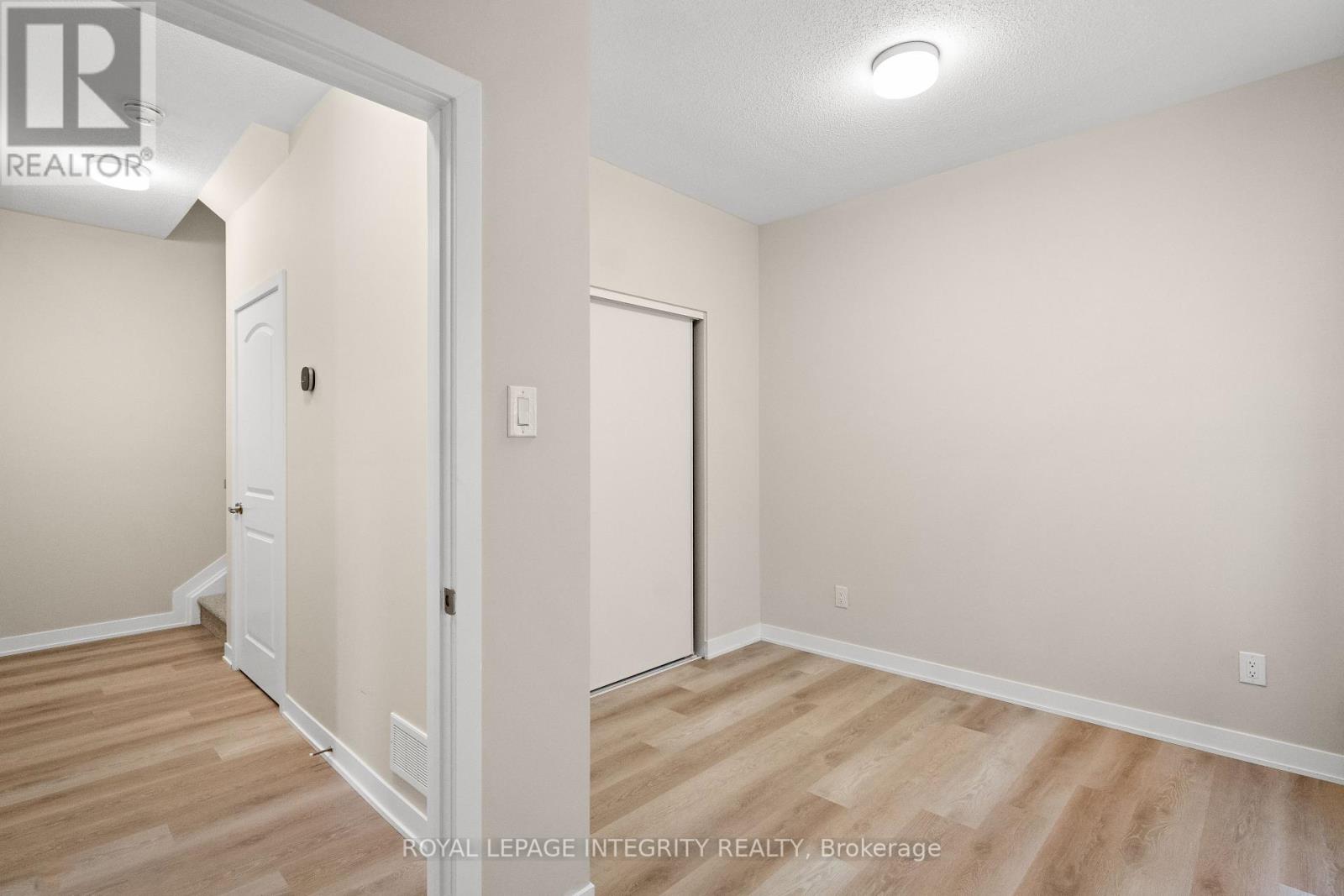 615 Bee Pollen Way, Ottawa, Ontario  K2W 0N9 - Photo 7 - X12701836