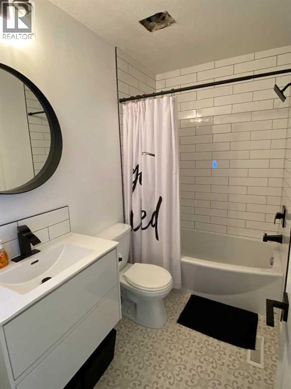 68 Blazier Park Street E, Brooks, Alberta  T1R 0K6 - Photo 15 - A2279399