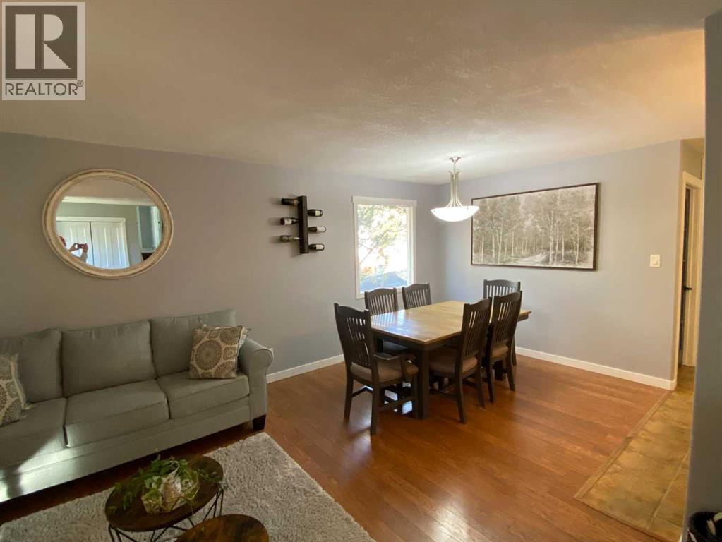 68 Blazier Park Street E, Brooks, Alberta  T1R 0K6 - Photo 4 - A2279399