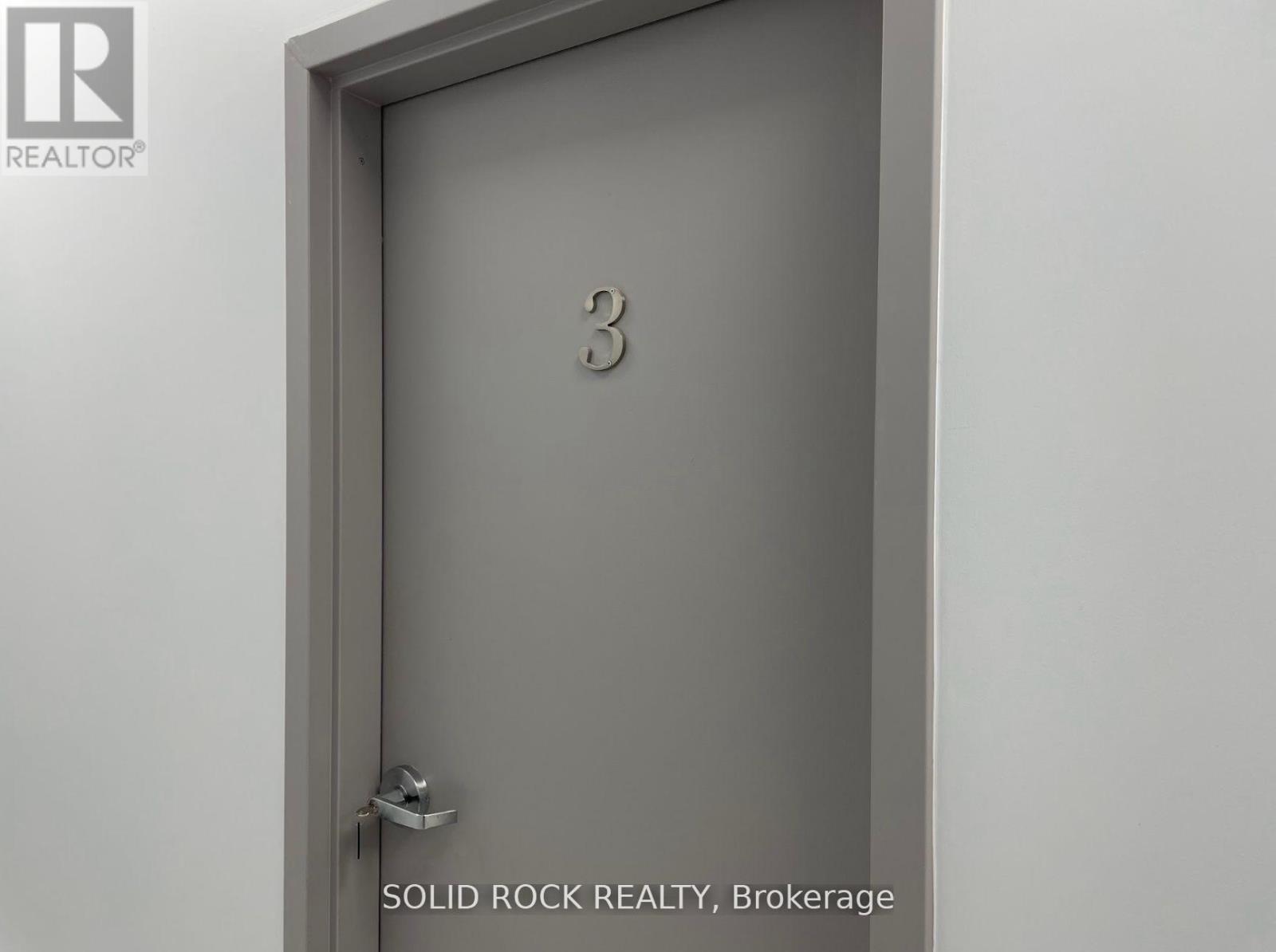 203 - 48 King Street E, Brockville, Ontario  K6V 1B1 - Photo 4 - X12701830