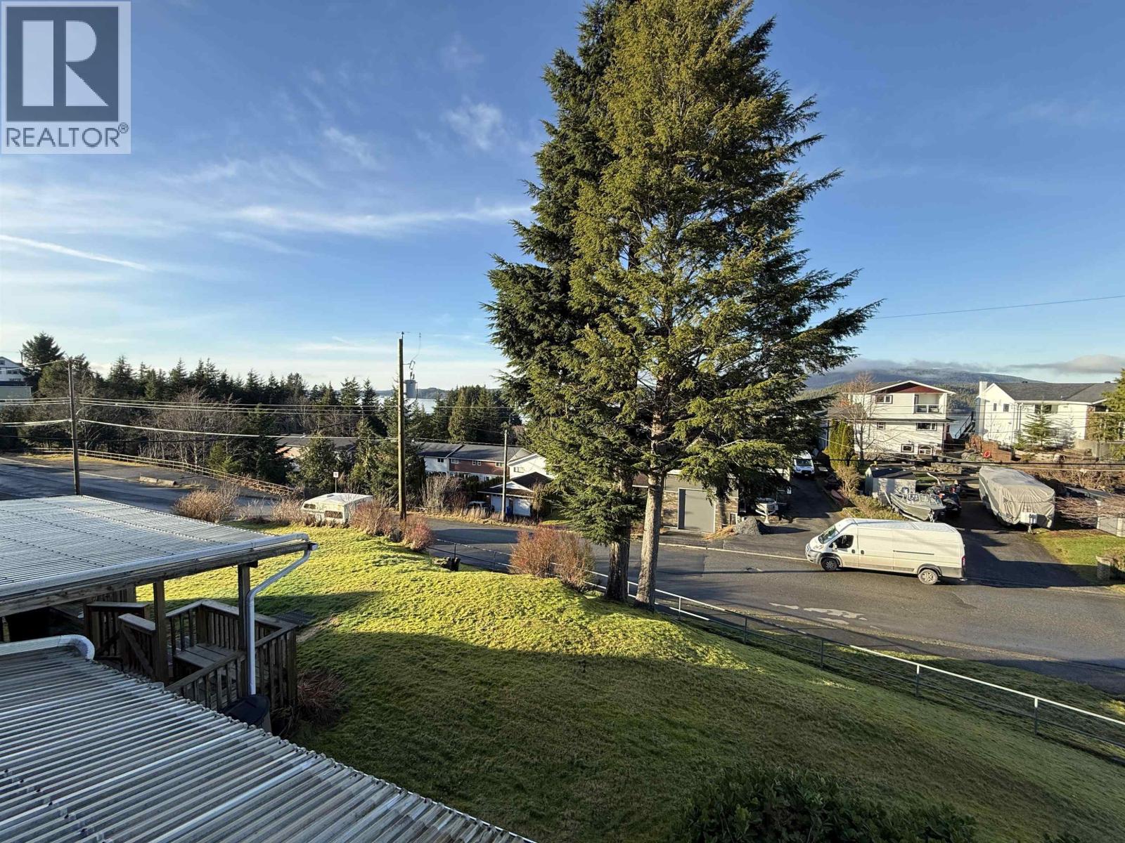 594 E 4TH AVENUE Prince Rupert Photo 30