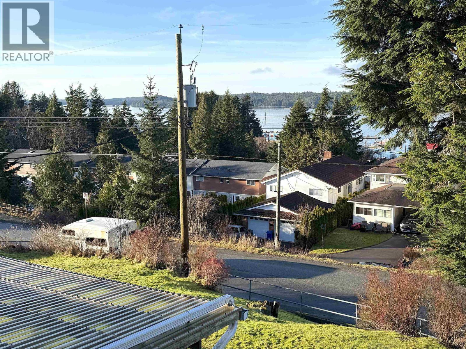 594 E 4TH AVENUE Prince Rupert Photo 31