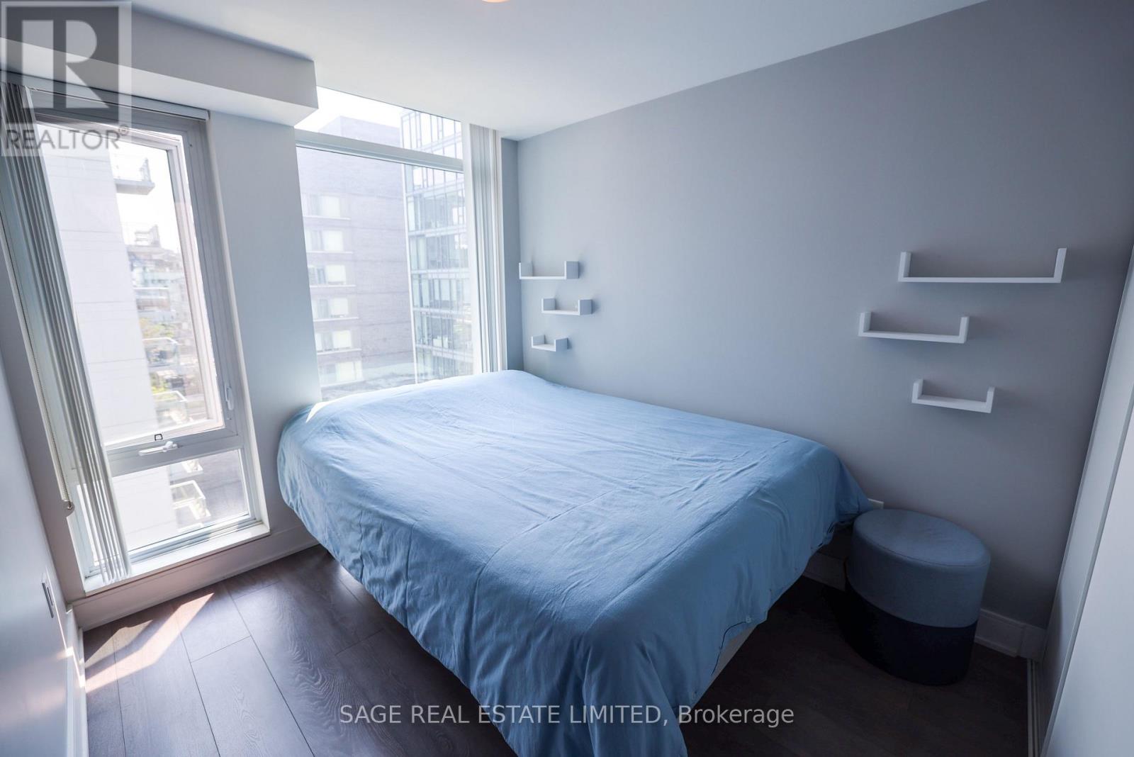 1702 - 525 Adelaide Street W, Toronto, Ontario  M5V 0N7 - Photo 10 - C12701838