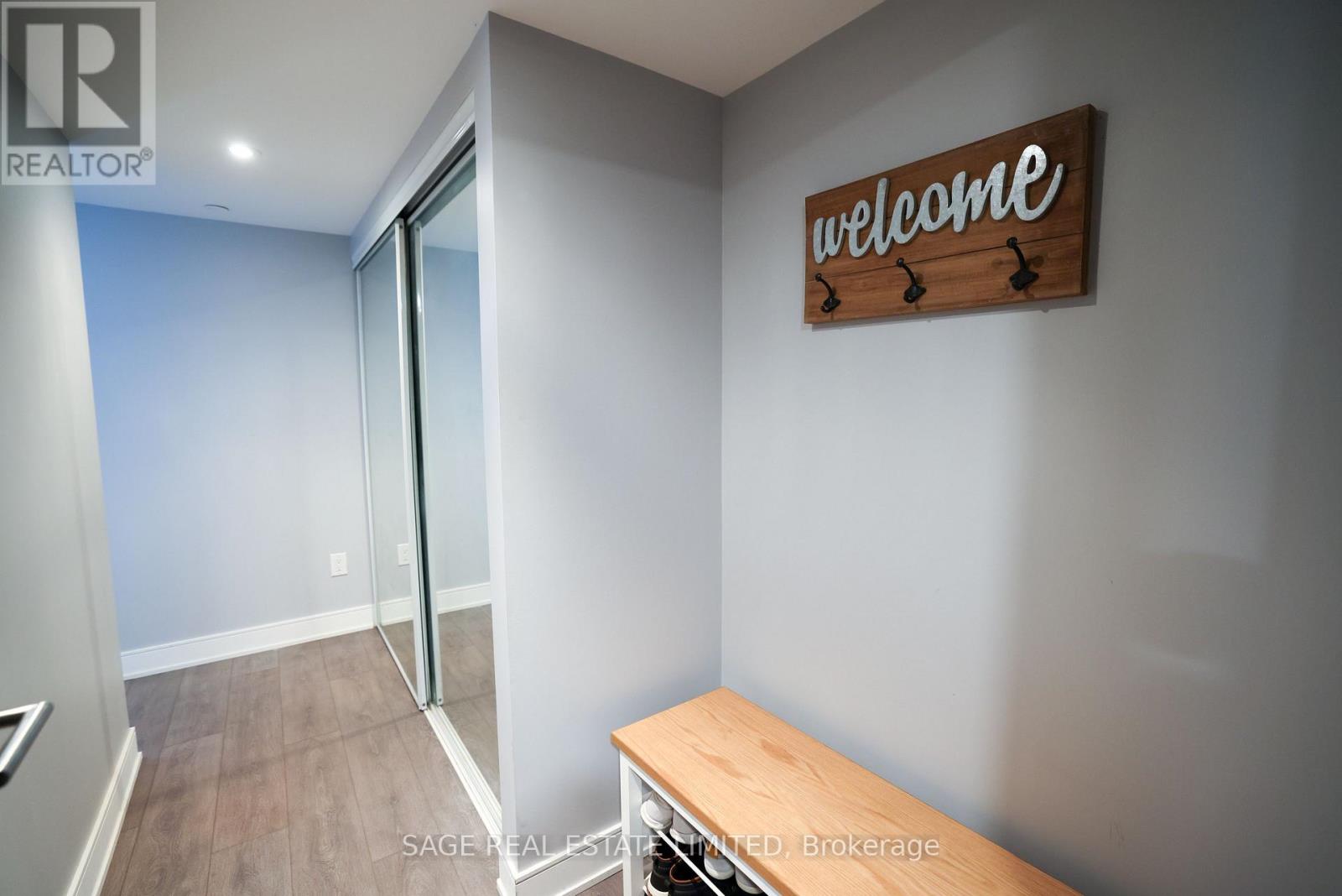 1702 - 525 Adelaide Street W, Toronto, Ontario  M5V 0N7 - Photo 12 - C12701838