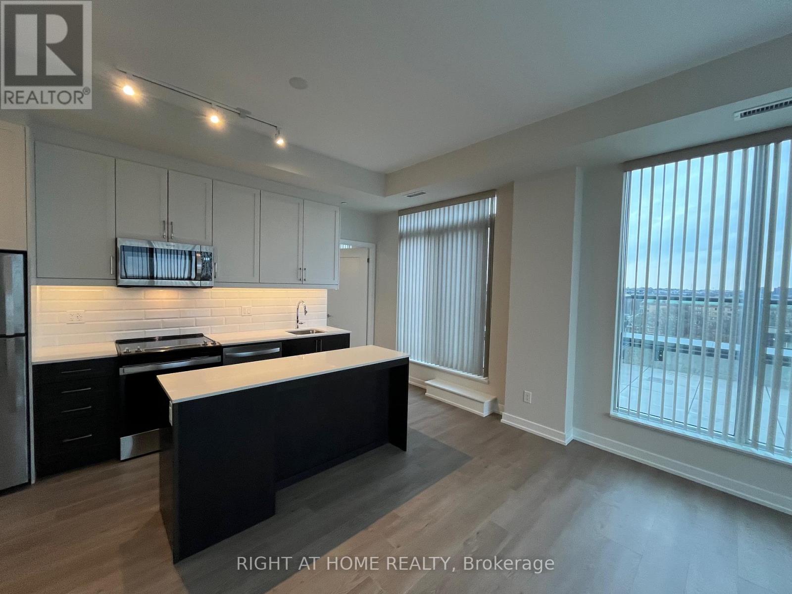 504 - 201 Brock Street S, Whitby, Ontario  L1N 4K2 - Photo 13 - E12701842