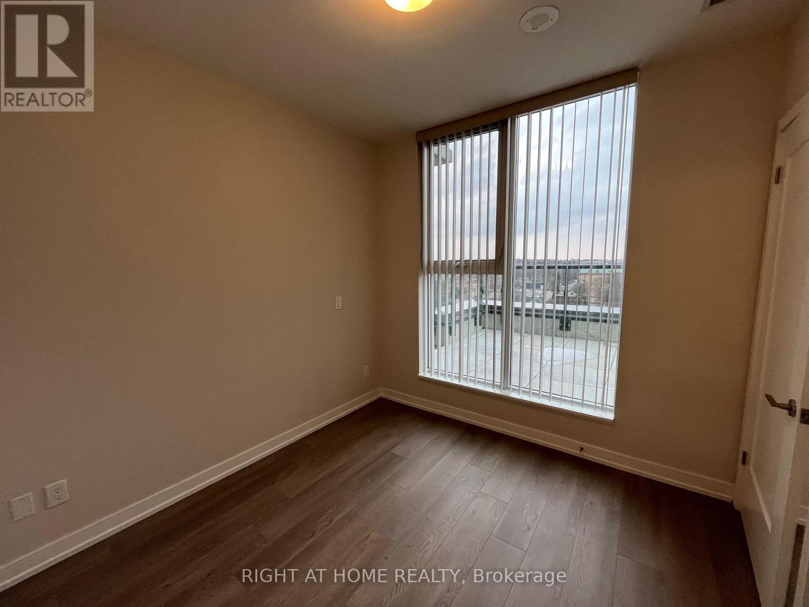 504 - 201 Brock Street S, Whitby, Ontario  L1N 4K2 - Photo 17 - E12701842