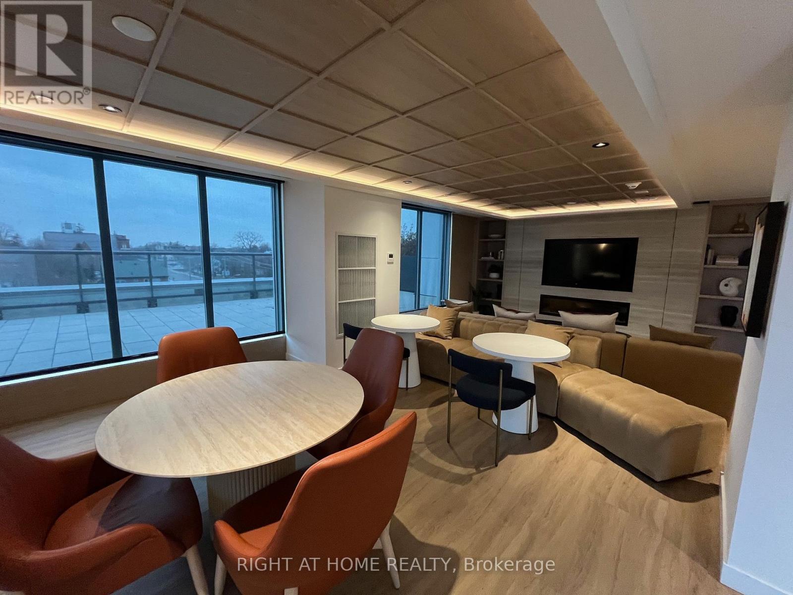 504 - 201 Brock Street S, Whitby, Ontario  L1N 4K2 - Photo 36 - E12701842