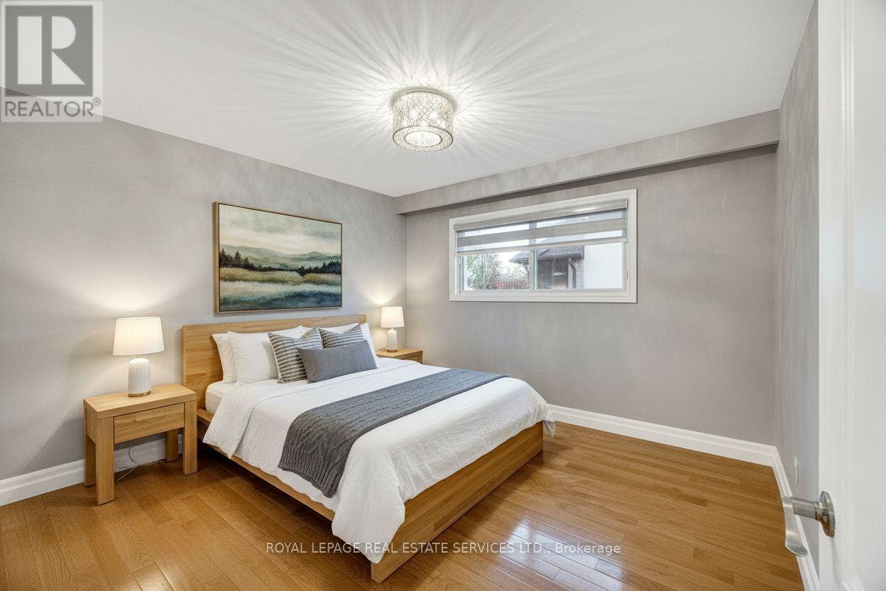 308 Third Line, Oakville, Ontario  L6L 4A4 - Photo 24 - W12701822