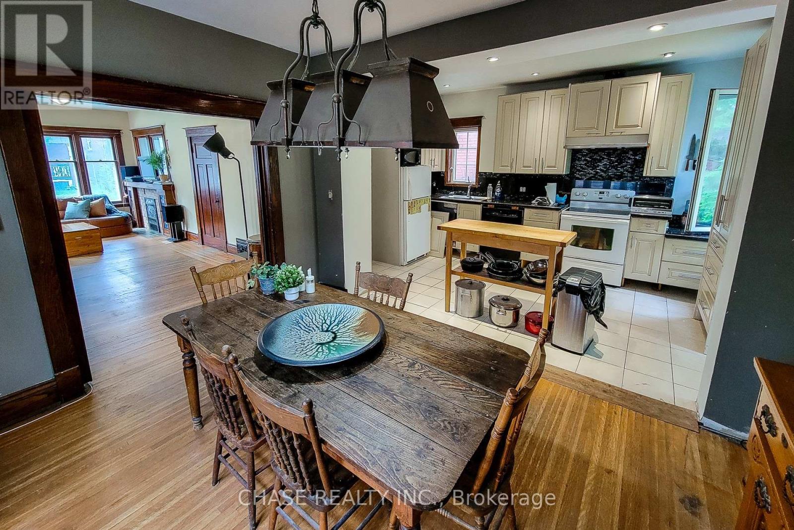 63 Carrick Avenue, Hamilton, Ontario  L8M 2W4 - Photo 23 - X12701806