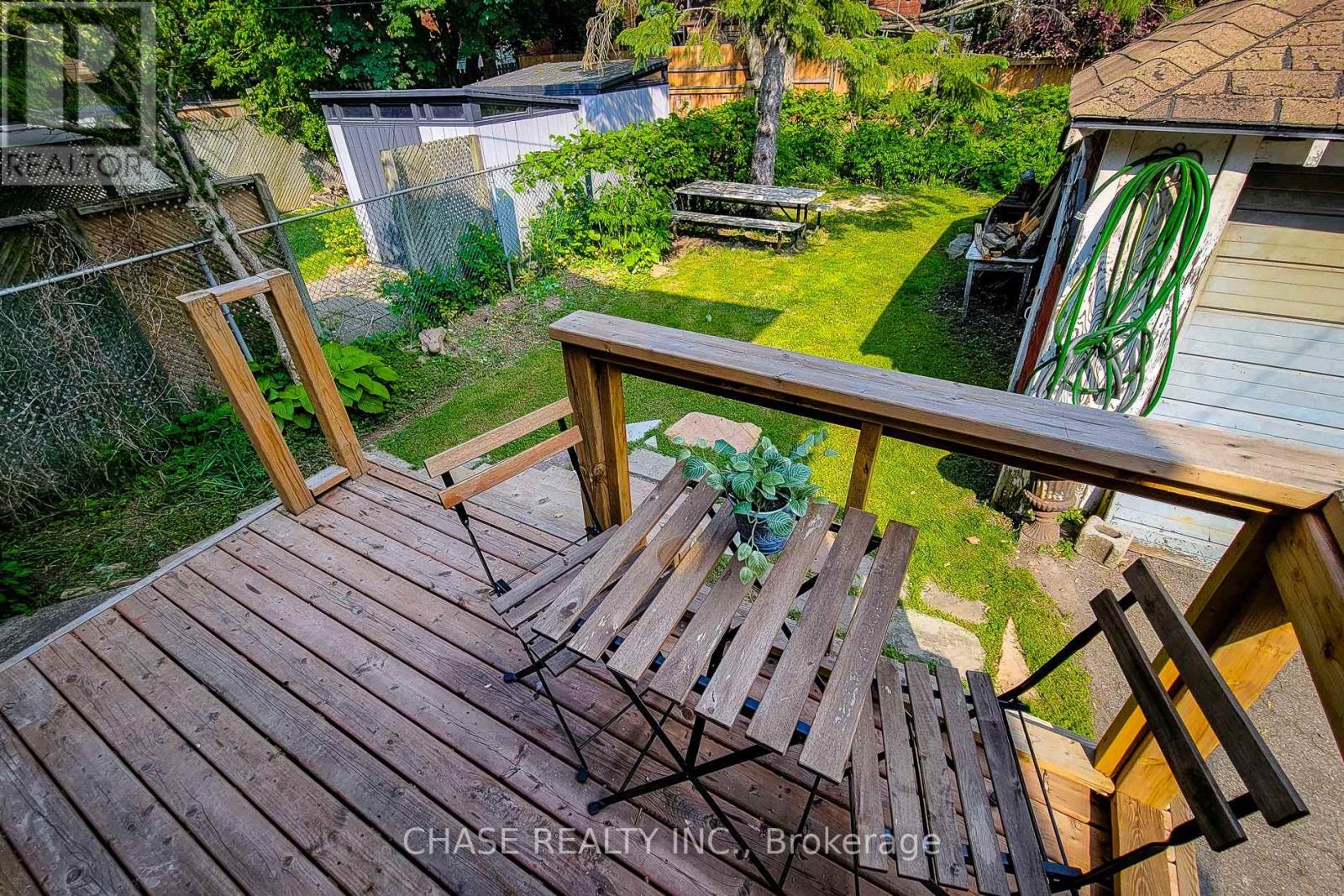 63 Carrick Avenue, Hamilton, Ontario  L8M 2W4 - Photo 8 - X12701806