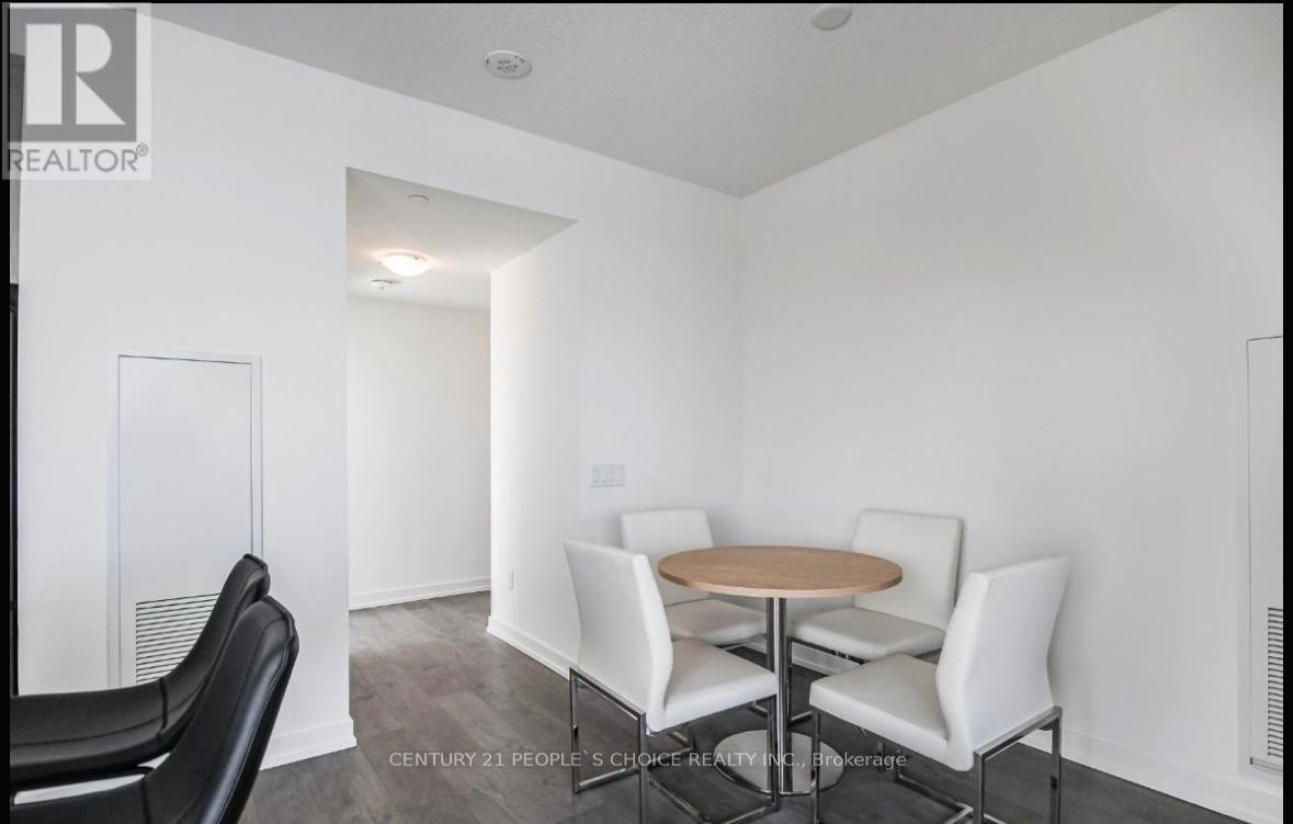 1008 - 55 Duke St W Street, Kitchener, Ontario  N2G 1A6 - Photo 10 - X12701832