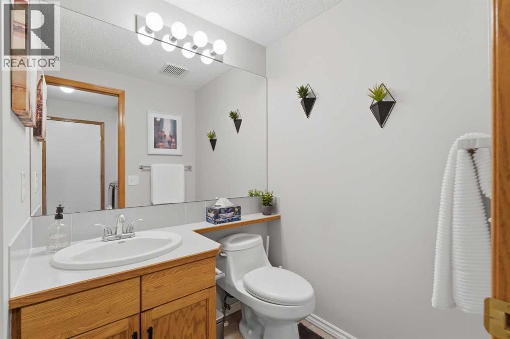 175 Macewan Park Circle Nw, Calgary, Alberta  T3K 4A2 - Photo 19 - A2279529