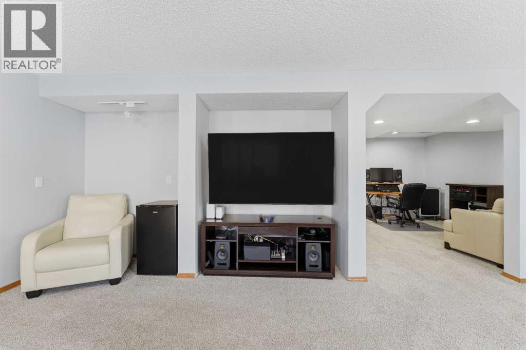 175 Macewan Park Circle Nw, Calgary, Alberta  T3K 4A2 - Photo 37 - A2279529