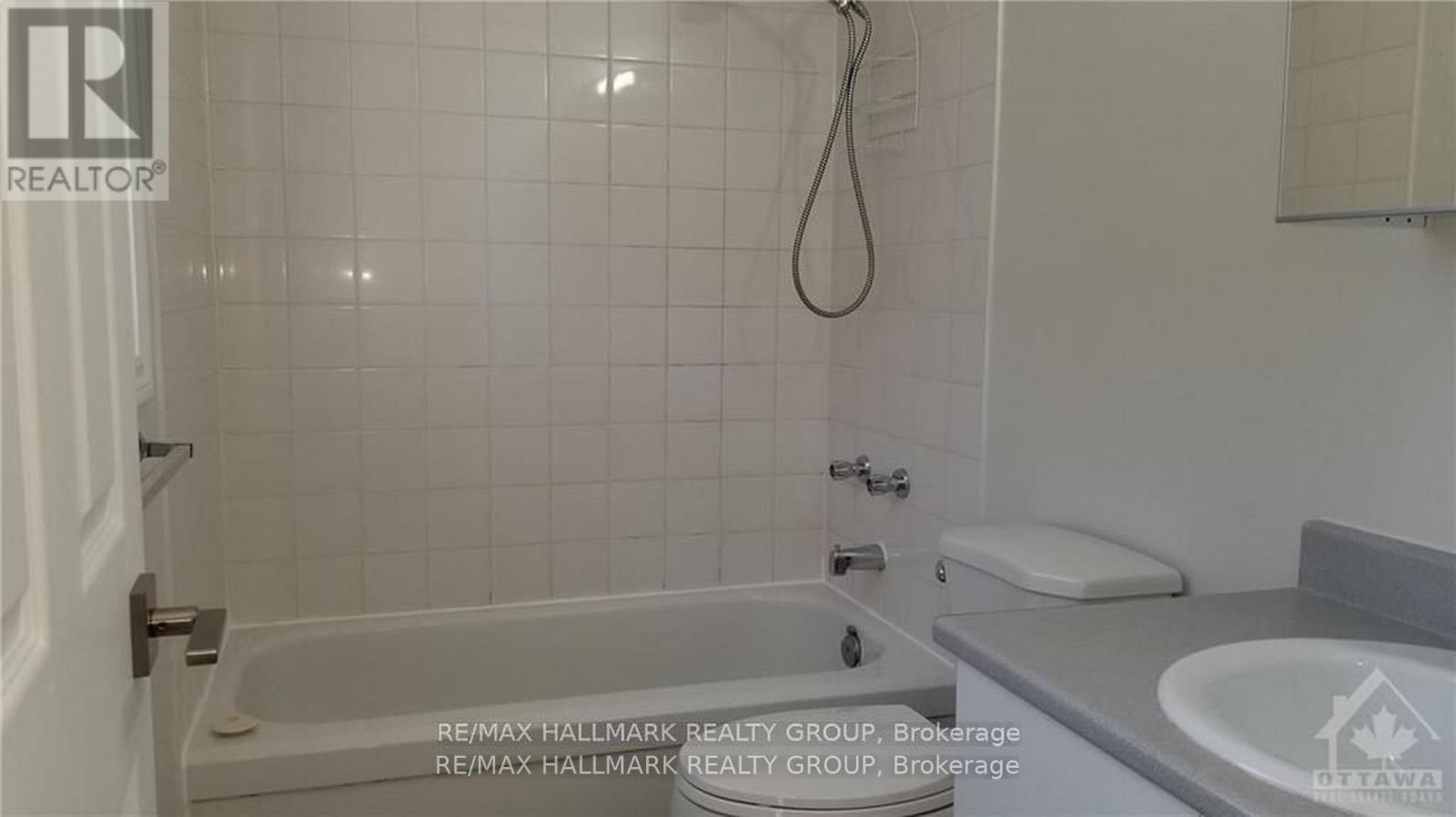 4 - 346 Winona Avenue, Ottawa, Ontario  K1Z 5H4 - Photo 19 - X12701858