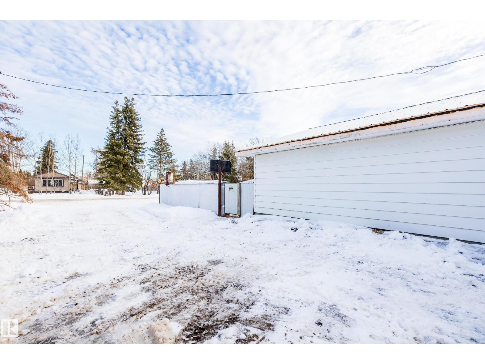 8 Fourth St, Duffield, Alberta  T0E 0N0 - Photo 25 - E4470007