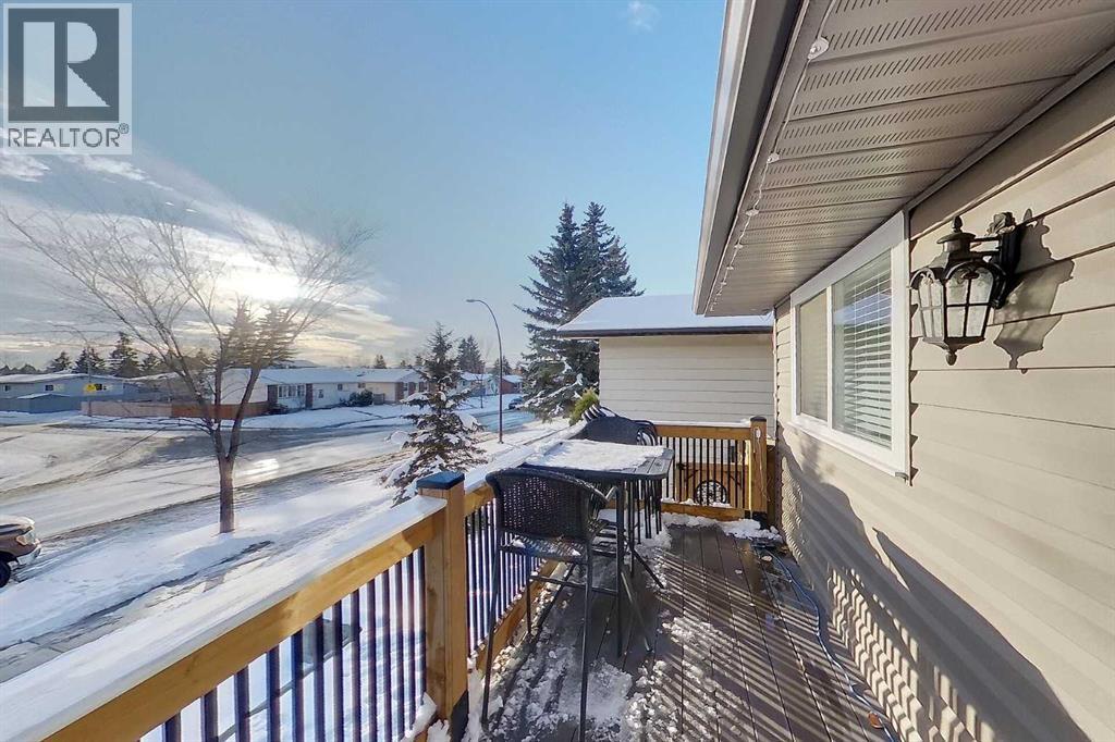 4728 Rundlehorn Drive Ne, Calgary, Alberta  T1Y 2N4 - Photo 12 - A2273423