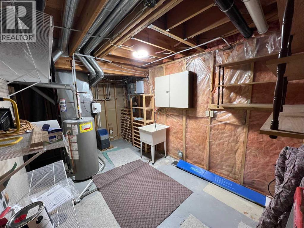 127 Douglasbank Court Se, Calgary, Alberta  T2Z 2C3 - Photo 28 - A2279428