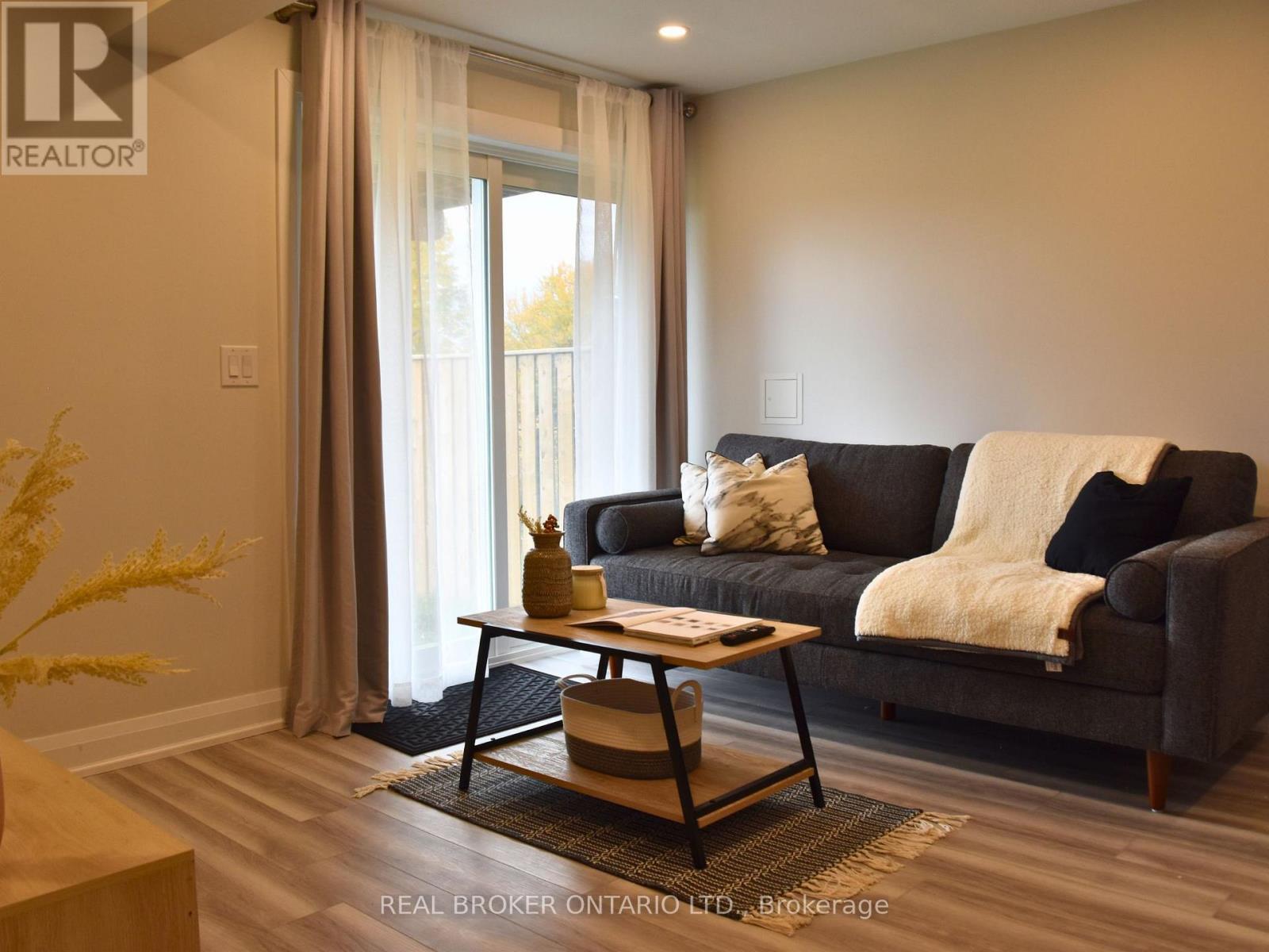 Lower - 1004 Dashwood Court, Pickering, Ontario  L1V 0G7 - Photo 10 - E12701856