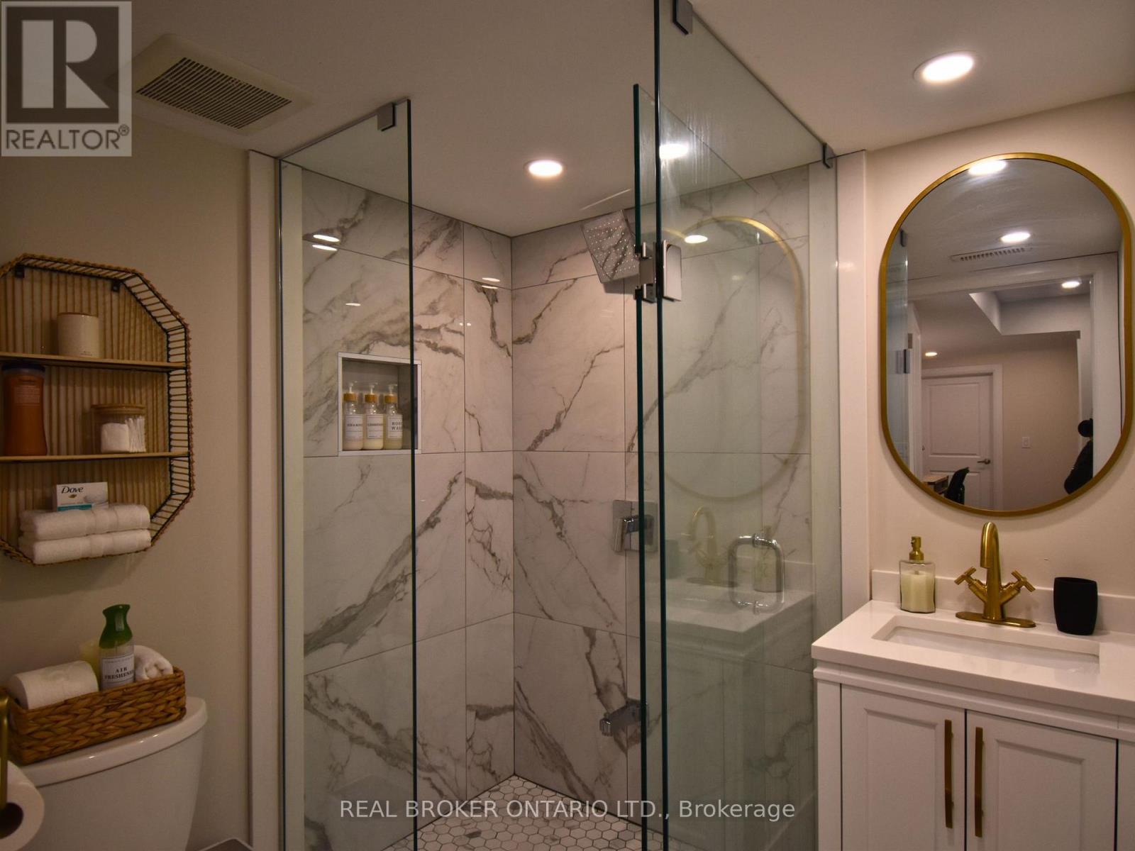 Lower - 1004 Dashwood Court, Pickering, Ontario  L1V 0G7 - Photo 21 - E12701856