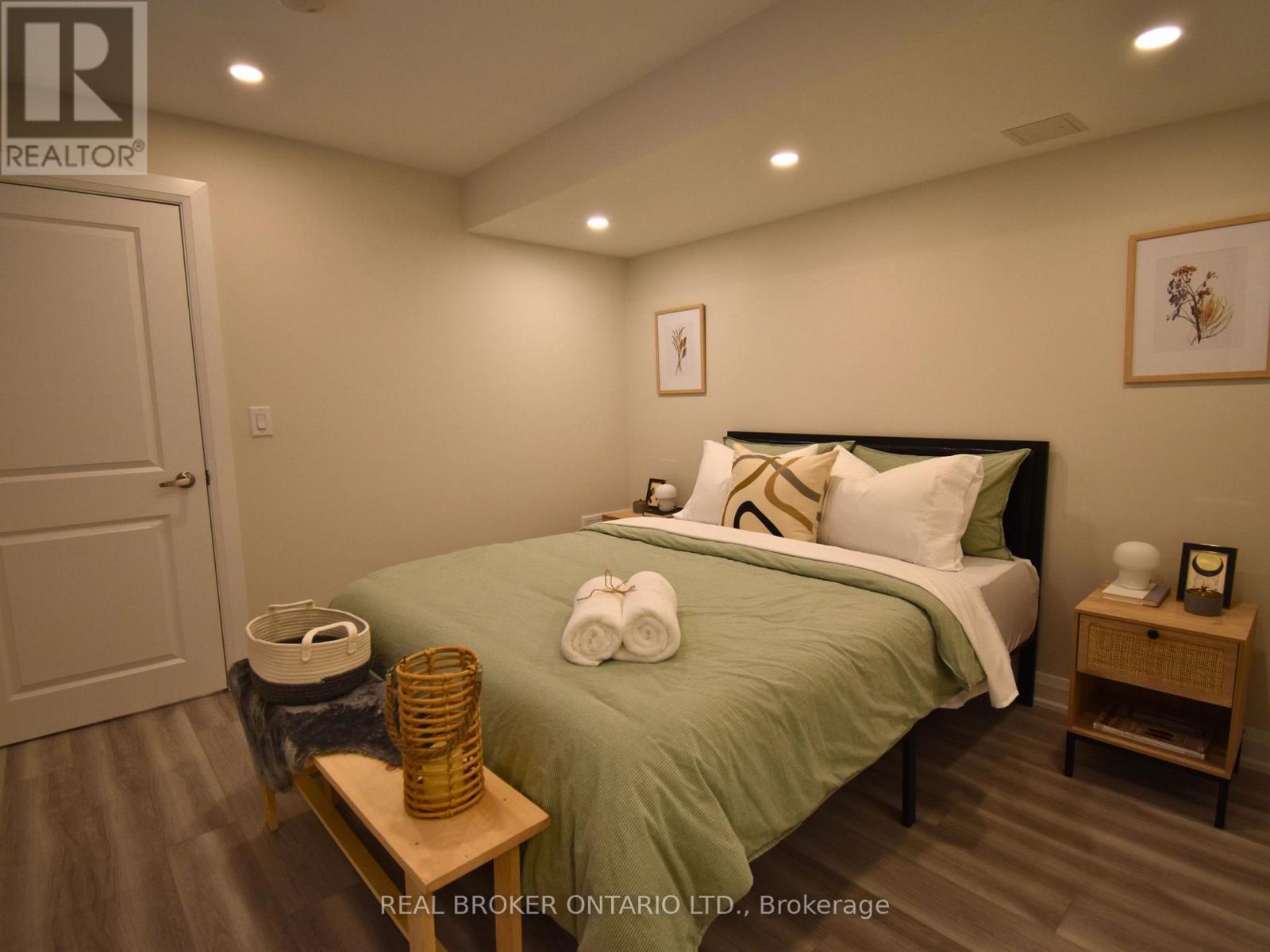 Lower - 1004 Dashwood Court, Pickering, Ontario  L1V 0G7 - Photo 24 - E12701856