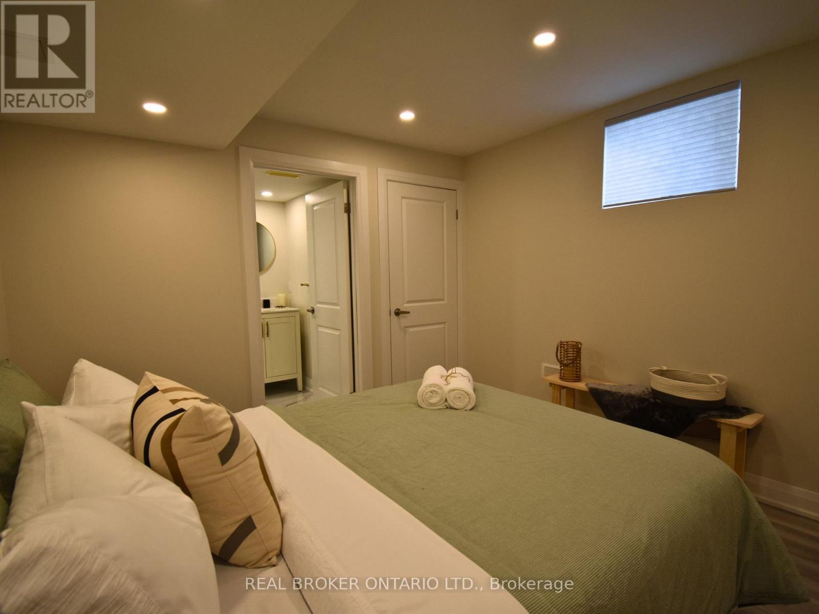 Lower - 1004 Dashwood Court, Pickering, Ontario  L1V 0G7 - Photo 25 - E12701856