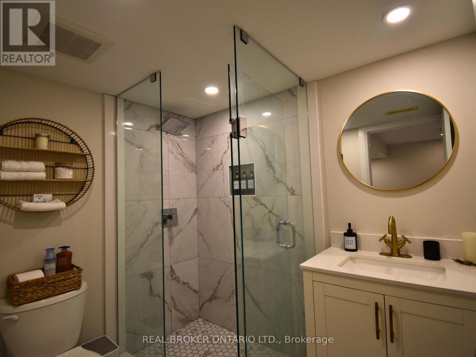 Lower - 1004 Dashwood Court, Pickering, Ontario  L1V 0G7 - Photo 26 - E12701856