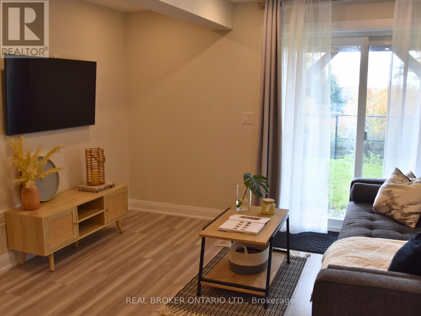 Lower - 1004 Dashwood Court, Pickering, Ontario  L1V 0G7 - Photo 8 - E12701856