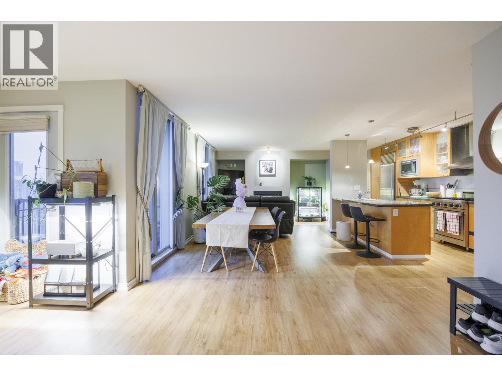 2801 969 Richards Street, Vancouver, British Columbia  V6B 1A8 - Photo 9 - R3080116