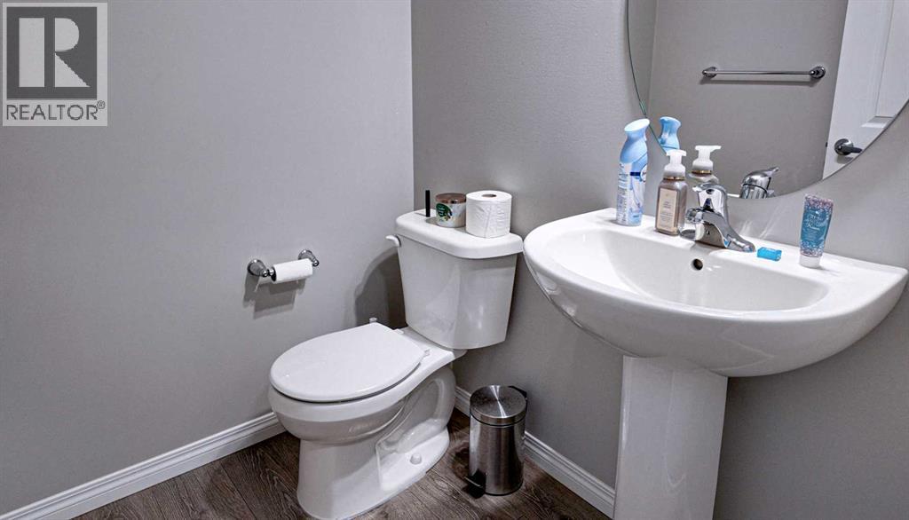 231 Windford Crescent Sw, Airdrie, Alberta  T4B 5E5 - Photo 14 - A2279446