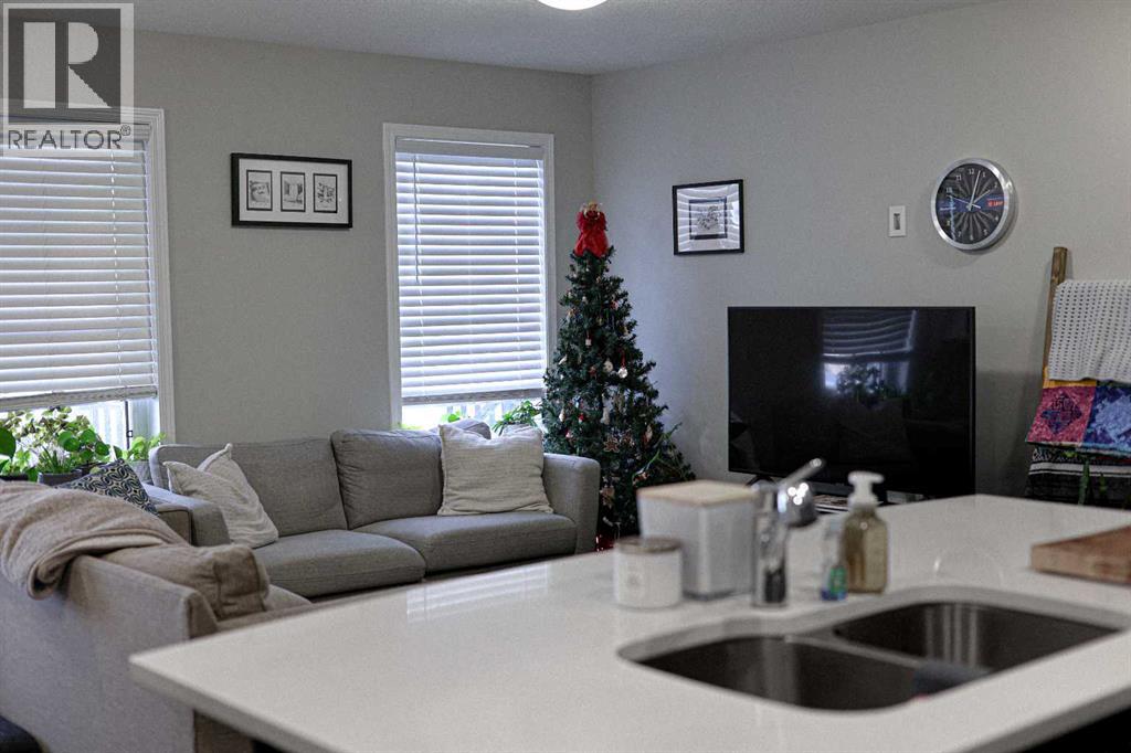 231 Windford Crescent Sw, Airdrie, Alberta  T4B 5E5 - Photo 9 - A2279446