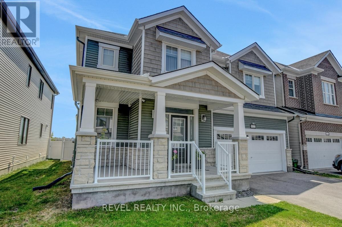 1022 Showman Street, Ottawa, Ontario  K0A 2Z0 - Photo 2 - X12513398