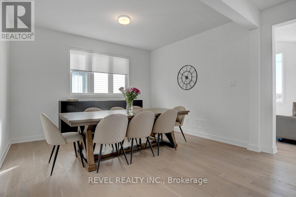 1022 Showman Street, Ottawa, Ontario  K0A 2Z0 - Photo 9 - X12513398