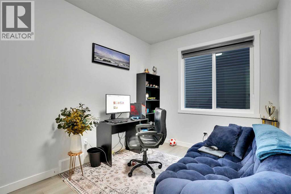 99 Midgrove Drive Sw, Airdrie, Alberta  T4B 5K8 - Photo 8 - A2276132