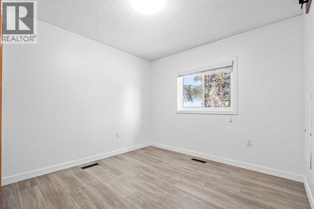 38, 3223 83 Street Nw, Calgary, Alberta  T3B 5M8 - Photo 32 - A2274916