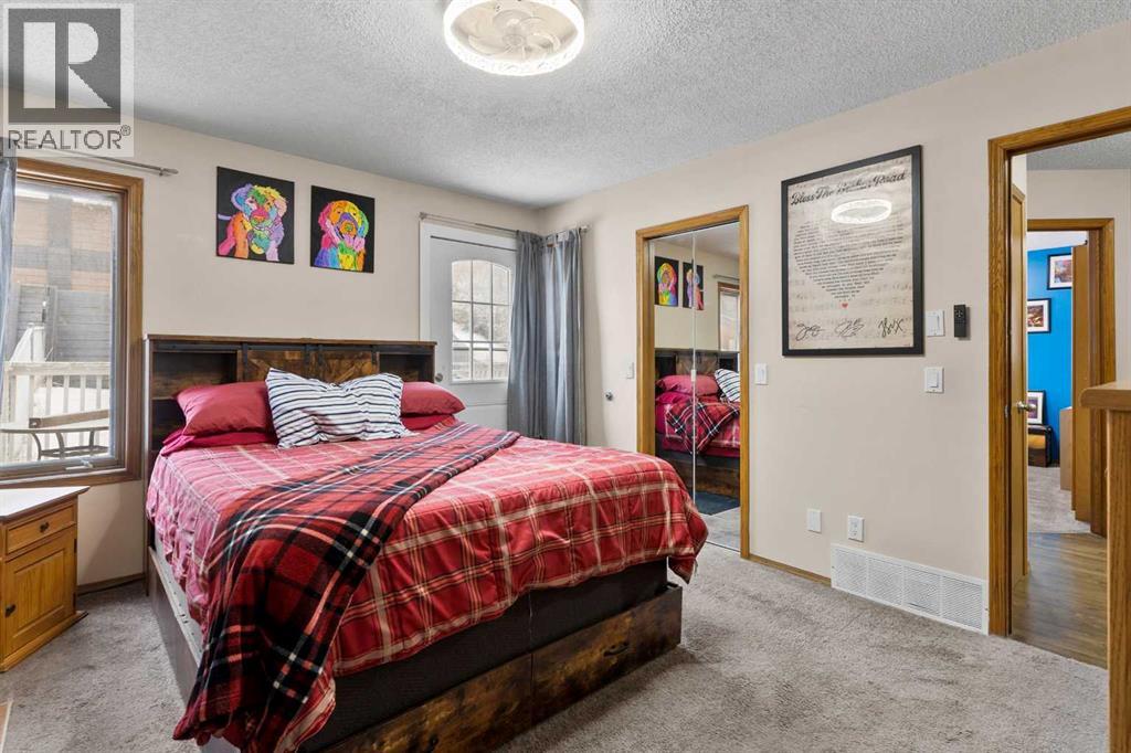 74 Sprucegrove Way Se, Airdrie, Alberta  T4B 2E1 - Photo 10 - A2276250