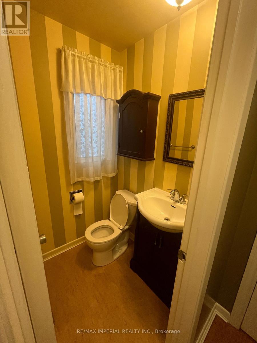 Unknown Address, ,     - Photo 4 - E12701876