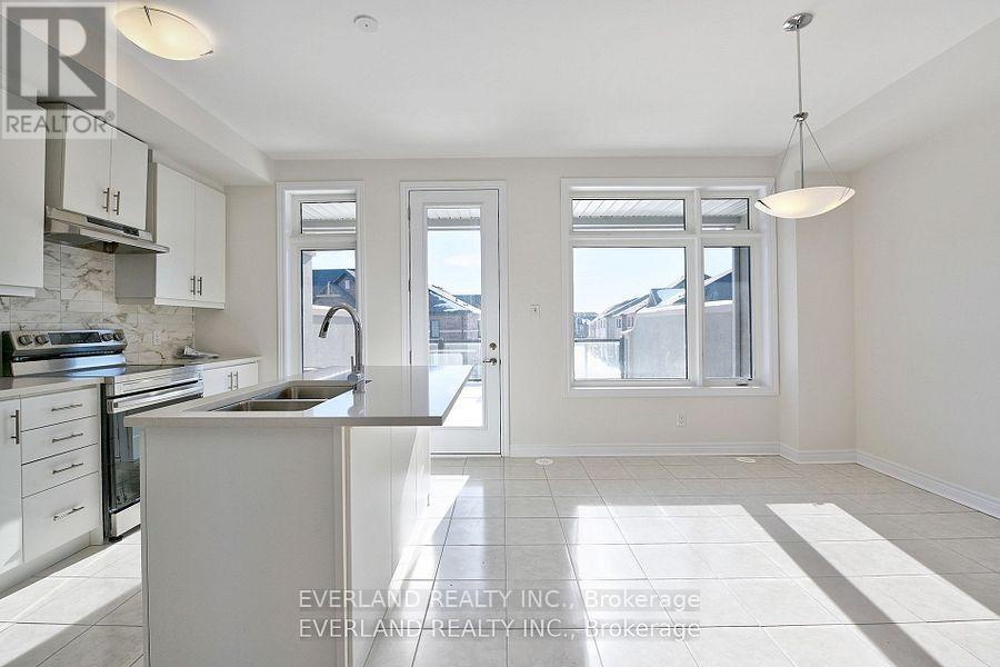 173 Mumbai Drive, Markham, Ontario  L3S 4N3 - Photo 10 - N12701878