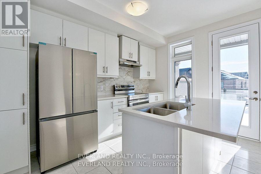 173 Mumbai Drive, Markham, Ontario  L3S 4N3 - Photo 12 - N12701878