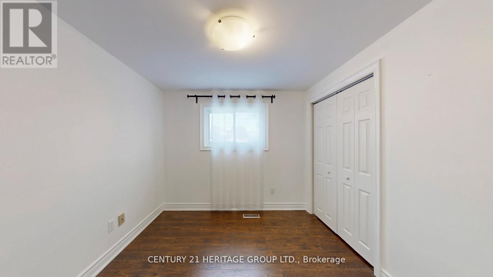 194 Sewell Drive, Oakville, Ontario  L6H 1E4 - Photo 19 - W12701862