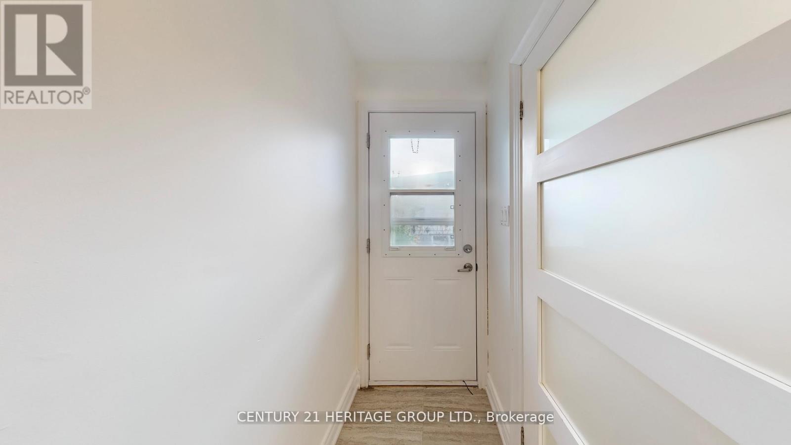 194 Sewell Drive, Oakville, Ontario  L6H 1E4 - Photo 21 - W12701862