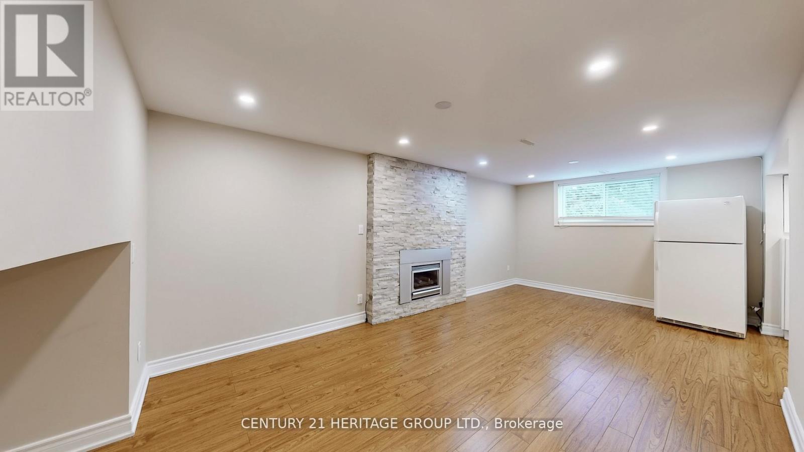 194 Sewell Drive, Oakville, Ontario  L6H 1E4 - Photo 22 - W12701862