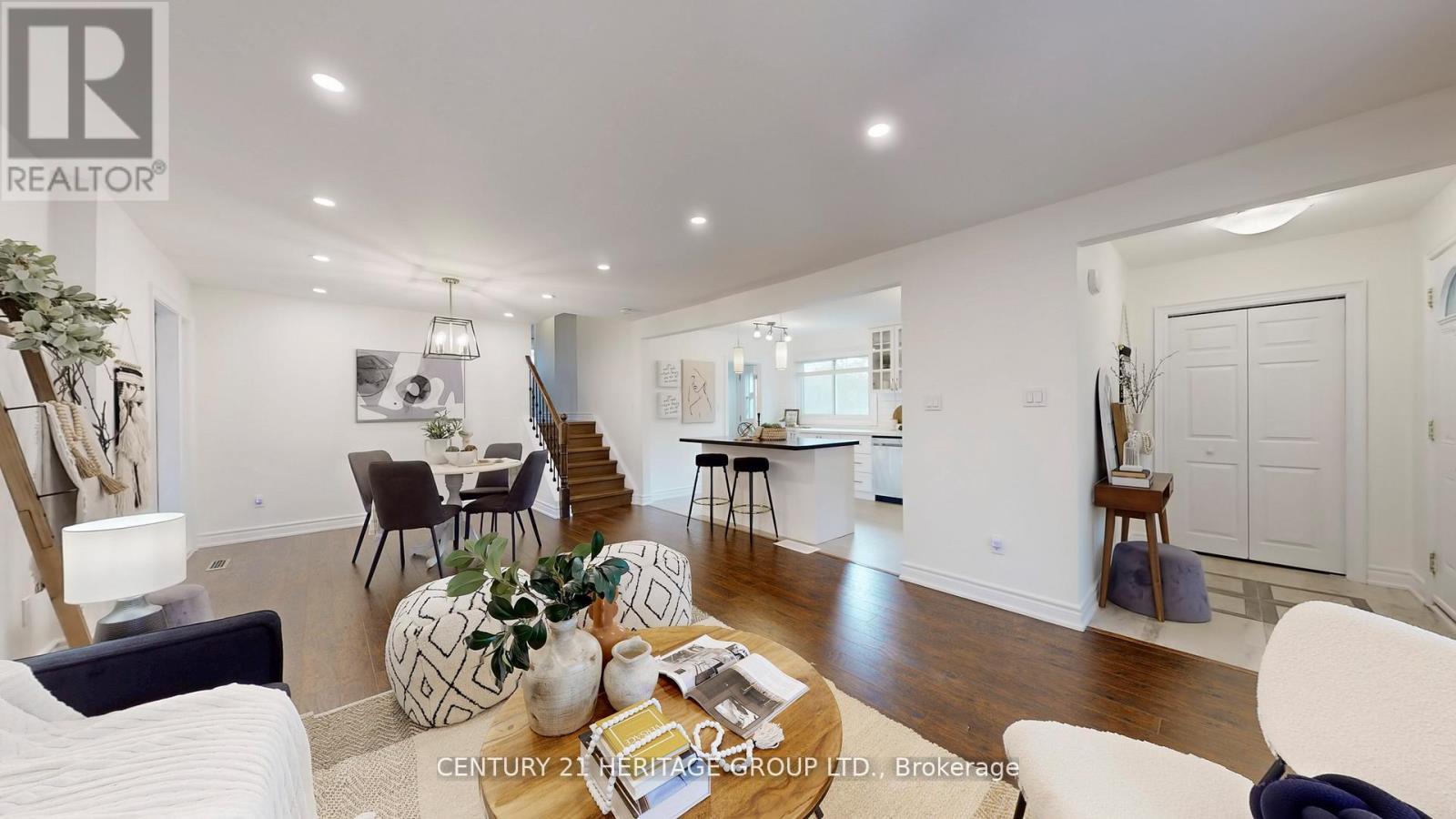 194 Sewell Drive, Oakville, Ontario  L6H 1E4 - Photo 8 - W12701862