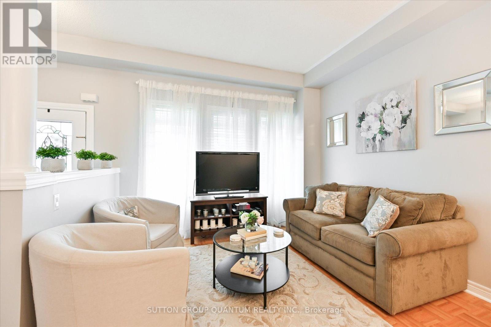 3512 Positano Place, Mississauga, Ontario  L5M 6Y9 - Photo 3 - W12701868