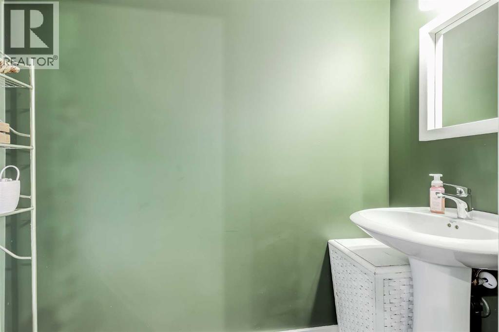 1307, 2400 Ravenswood View Se, Airdrie, Alberta  T4A 0V7 - Photo 12 - A2277331