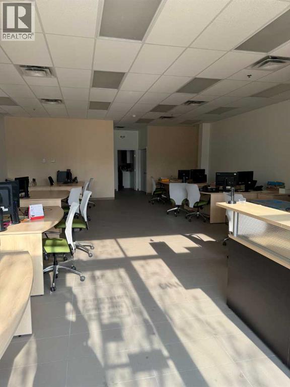 107, 2308 Centre Street Ne, Calgary, Alberta  T2E 2T7 - Photo 3 - A2279706