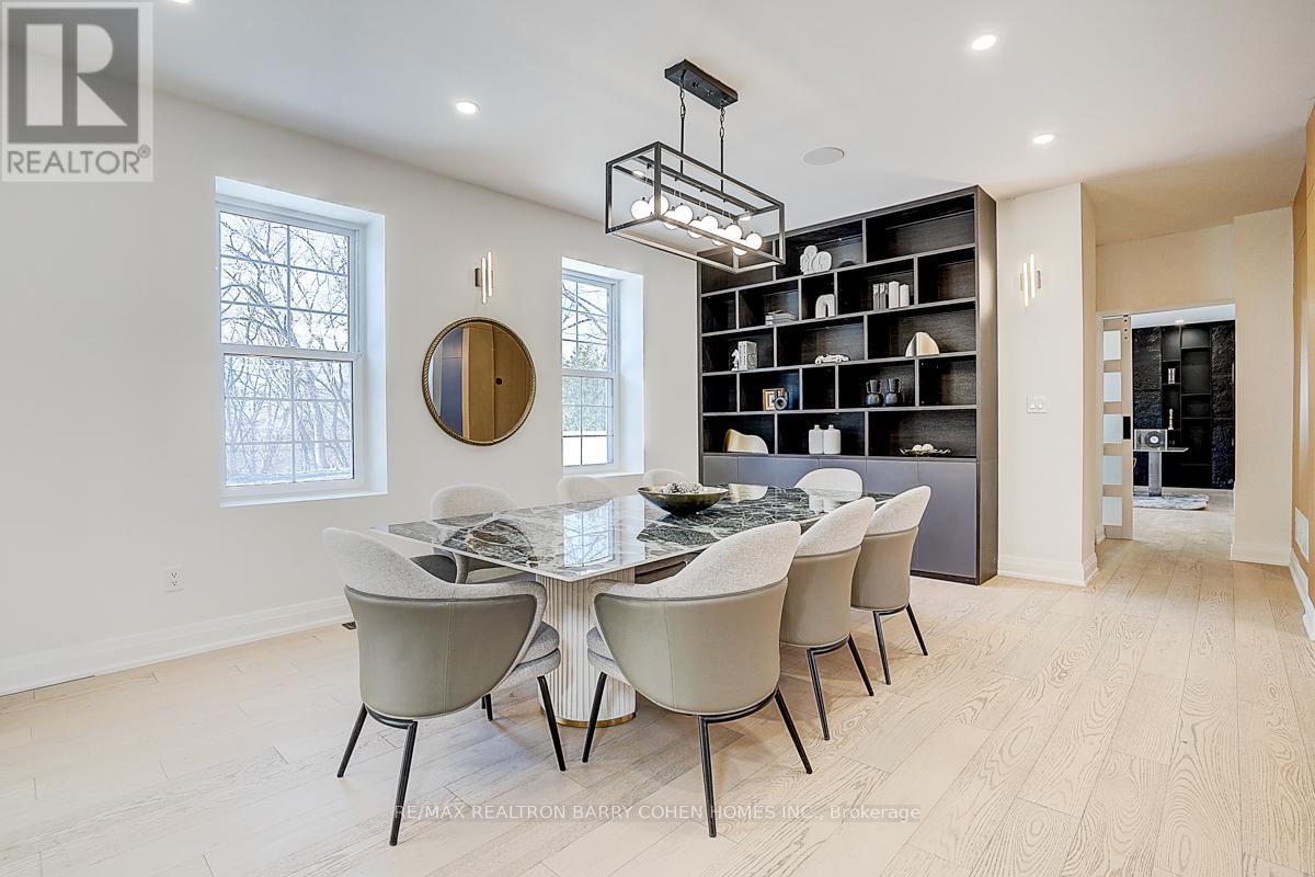 324 Old Yonge Street, Toronto, Ontario  M2P 1R4 - Photo 10 - C12701890